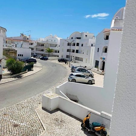 Albufeira Beach Side Apartment Luaran gambar