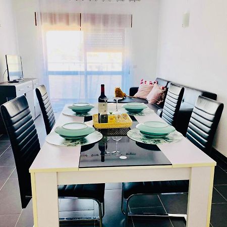 Albufeira Beach Side Apartment Luaran gambar