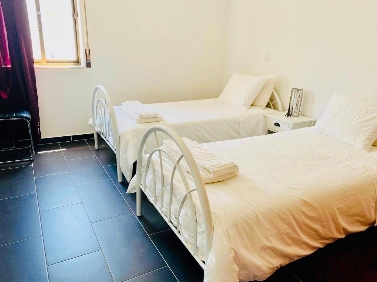 Albufeira Beach Side Apartment Luaran gambar