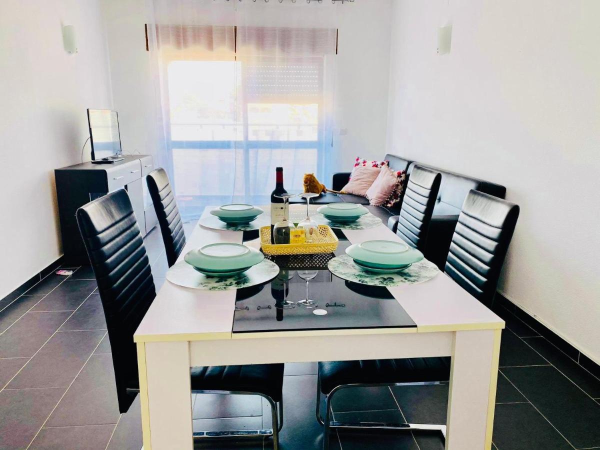 Albufeira Beach Side Apartment Luaran gambar