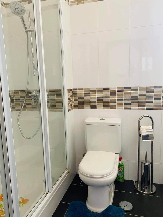 Albufeira Beach Side Apartment Luaran gambar